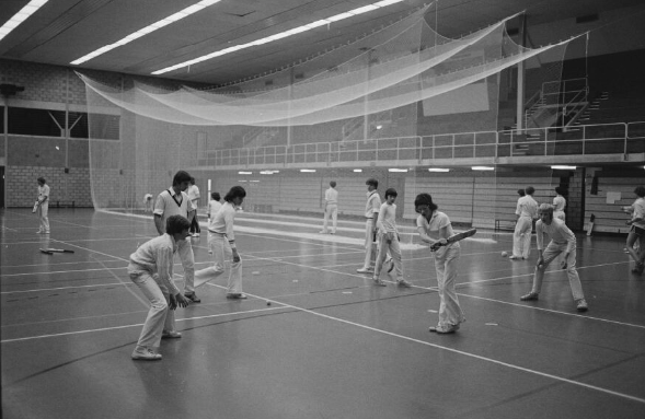 crickettraining1977